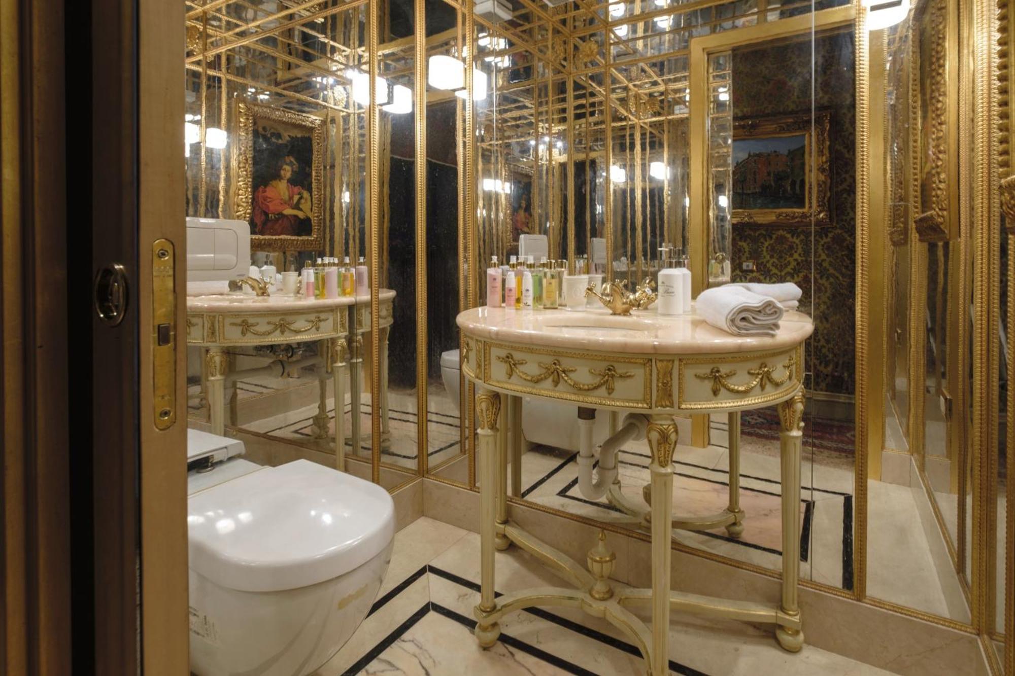 Palazzo Ca' Bernardo By Francesco Molon Hotel Venice Luaran gambar