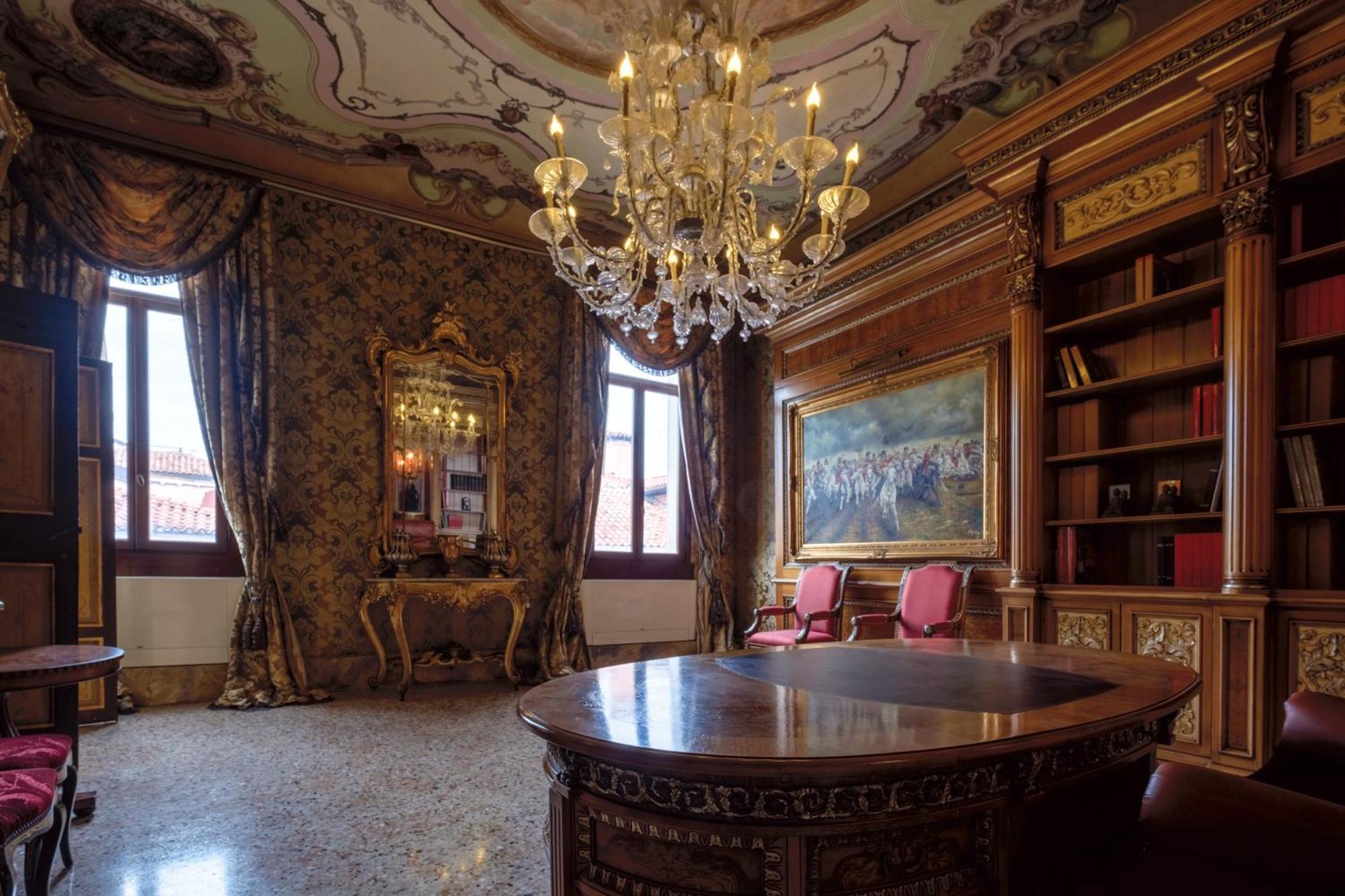 Palazzo Ca' Bernardo By Francesco Molon Hotel Venice Luaran gambar