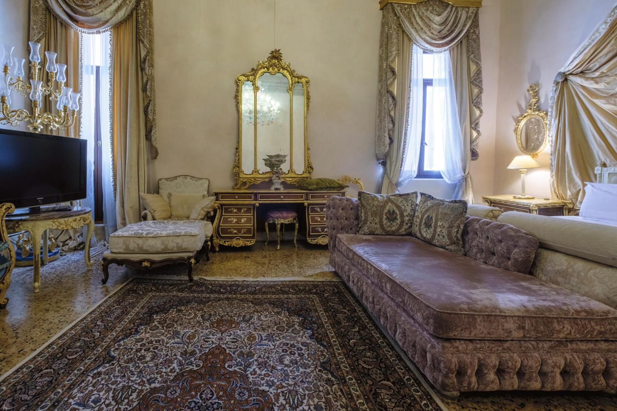 Palazzo Ca' Bernardo By Francesco Molon Hotel Venice Luaran gambar